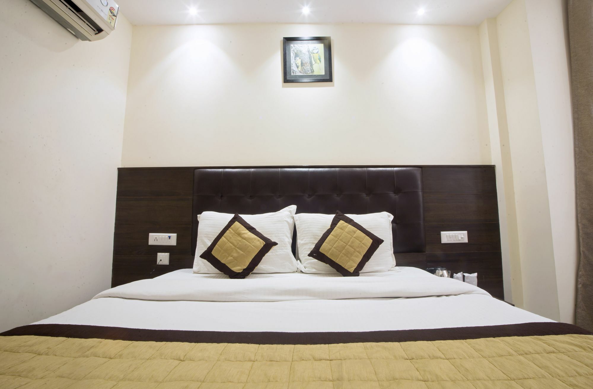 Hotel Fabexpress Le Continental Paharganj Nové Dillí Exteriér fotografie