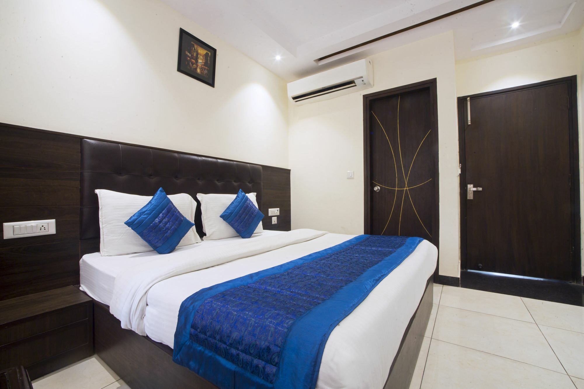 Hotel Fabexpress Le Continental Paharganj Nové Dillí Exteriér fotografie